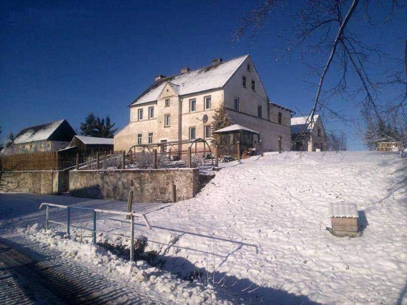 Farm stay Dom O Niebieskich Okiennicach Gryfow Slaski