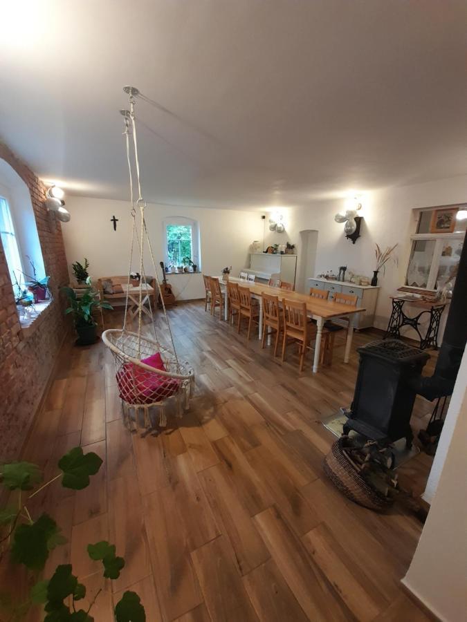 Dom O Niebieskich Okiennicach Farm stay Gryfow Slaski