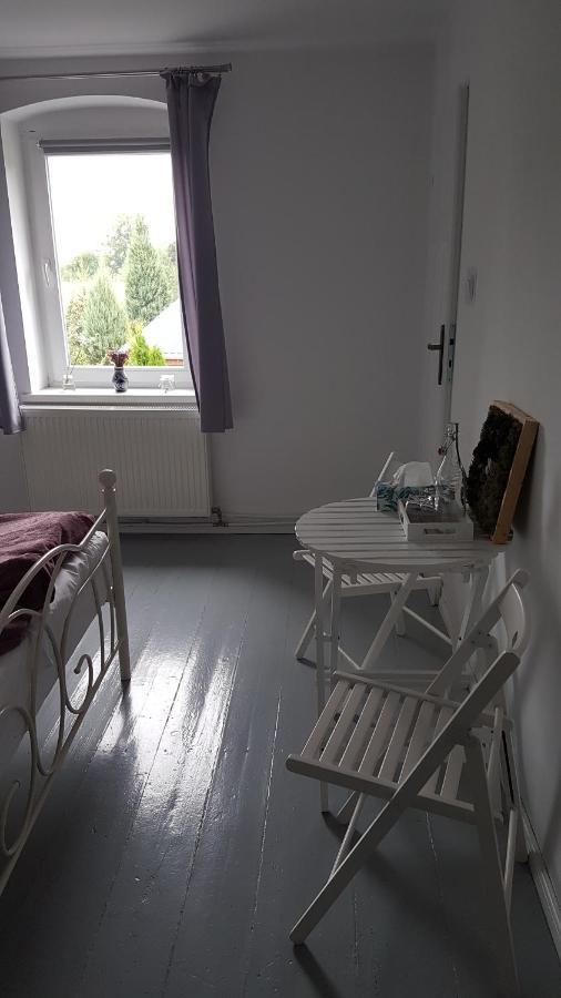 Dom O Niebieskich Okiennicach Farm stay Gryfow Slaski